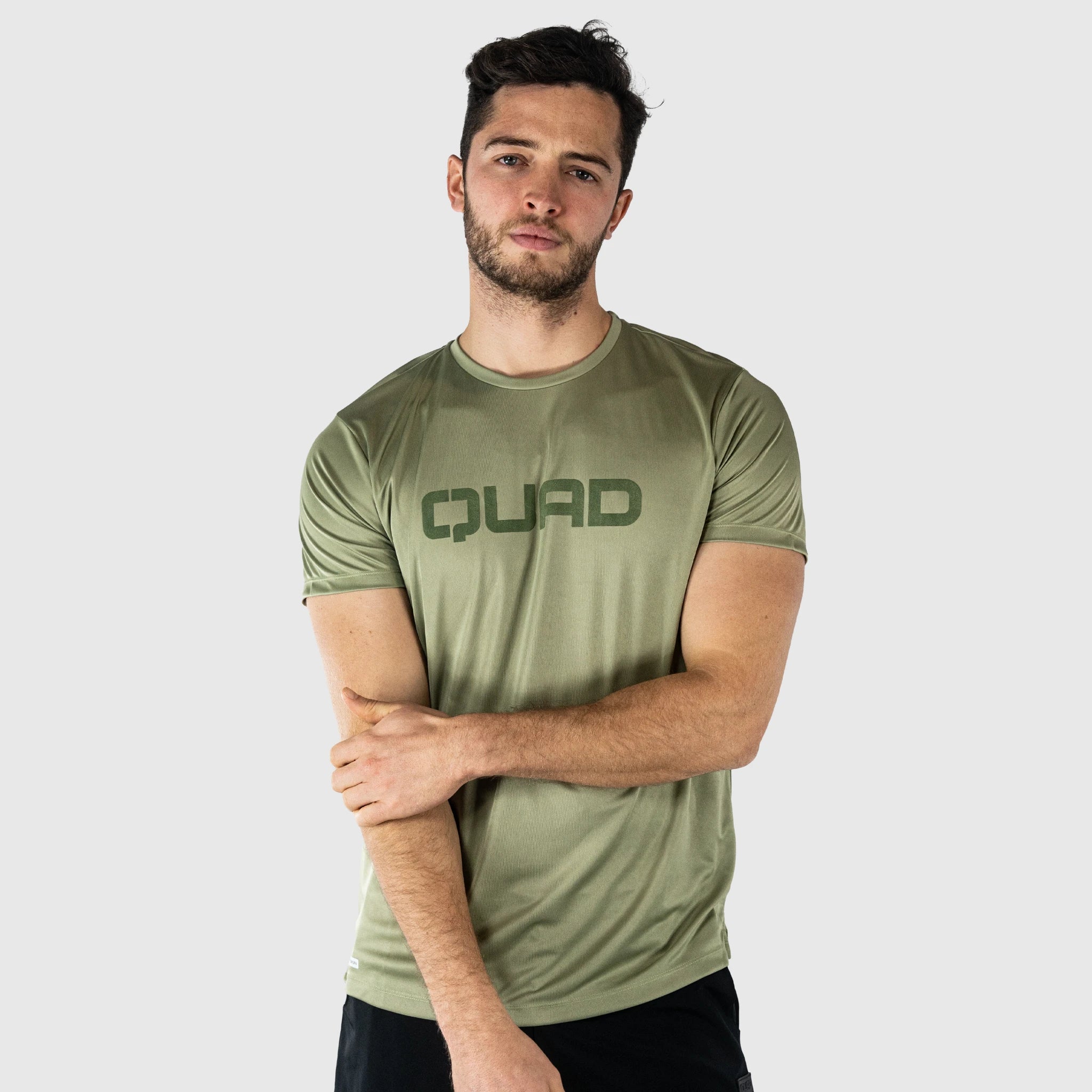 Essence T-Shirt Green