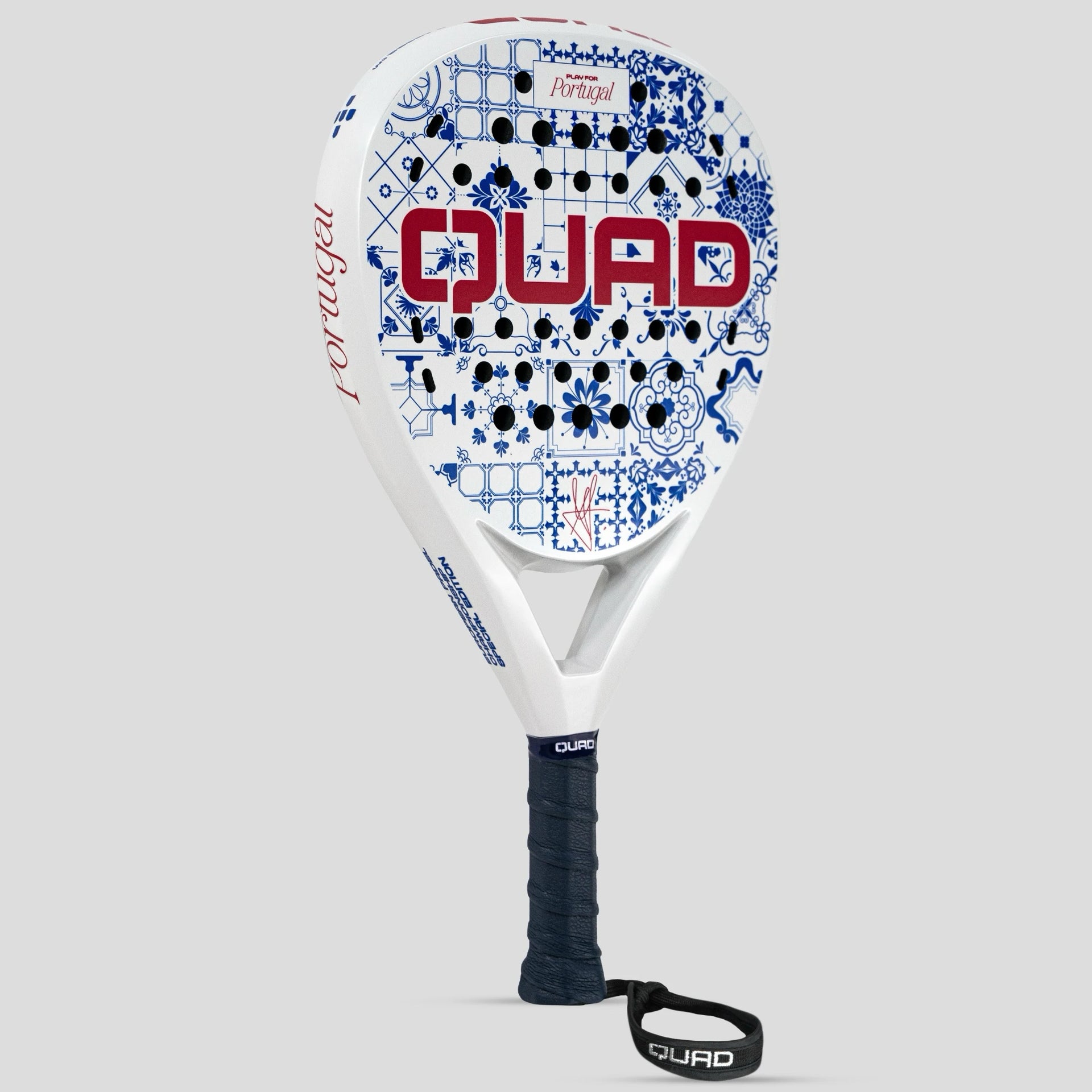Quad Padel Racket Euro Cup Edition right perspective view