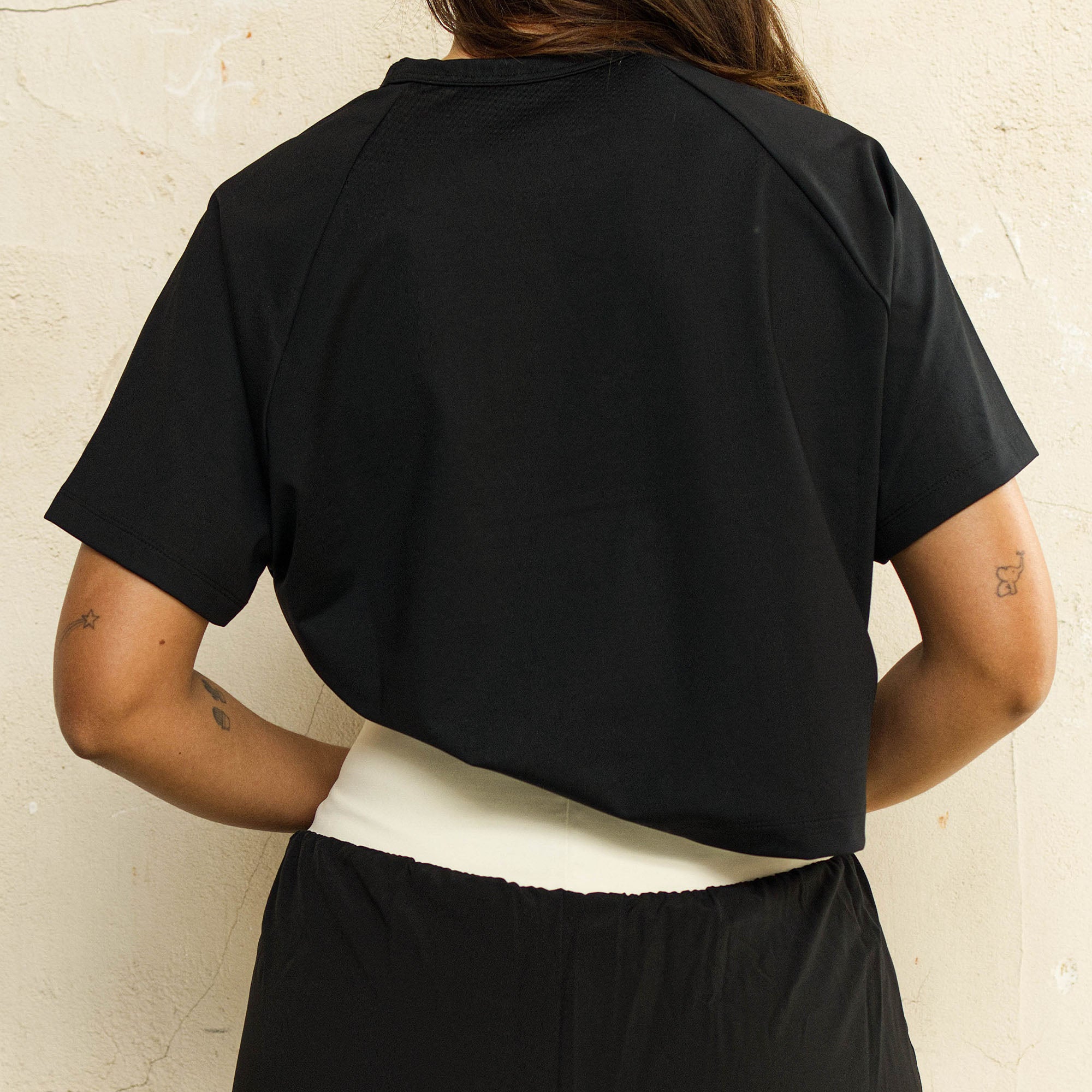 T-shirt Crop Preta
