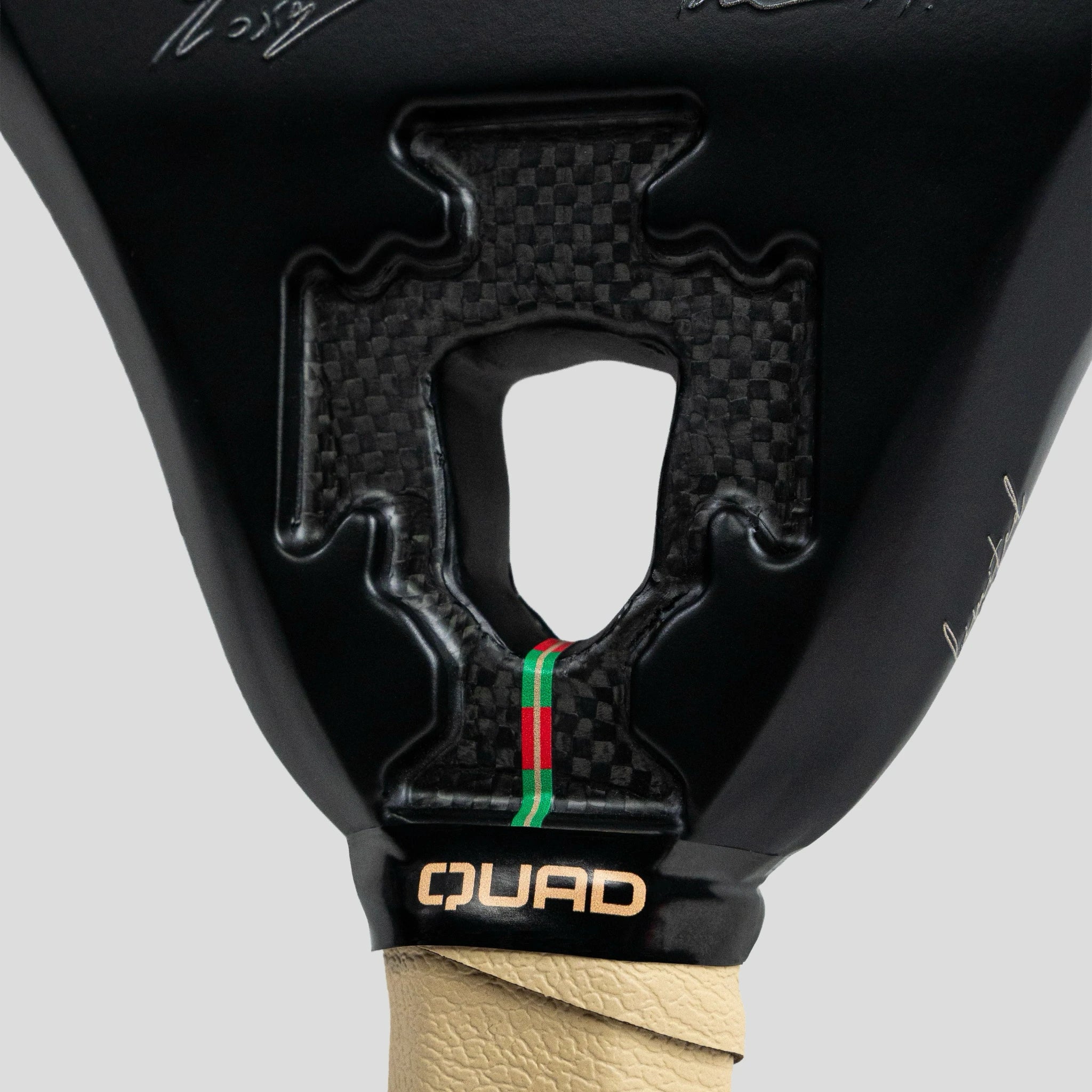 QUAD x FPF Padel Racket – heart detail