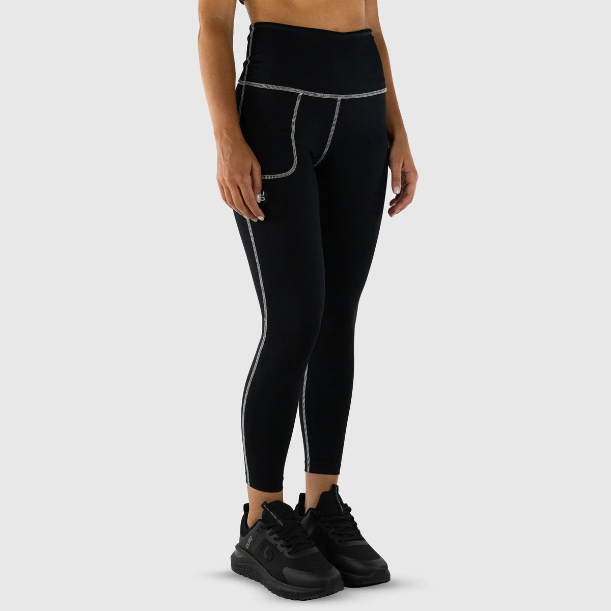 Fusion Leggings Black — Back View
